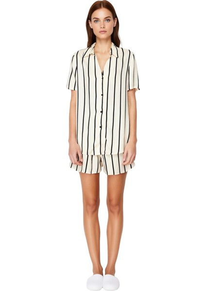 Kadın Çizgili Viskon Pijama Takımı Gömlek ve Şort Fonksiyonel Dayanıklı Kaliteli Konforlu Şık modelleri