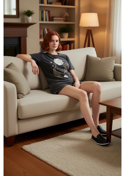 Kadın Antrasit Galaksi Kaplan Baskılı Bisiklet Yaka Şortlu Pijama Takımı Fonksiyonel Rahat fırsatları