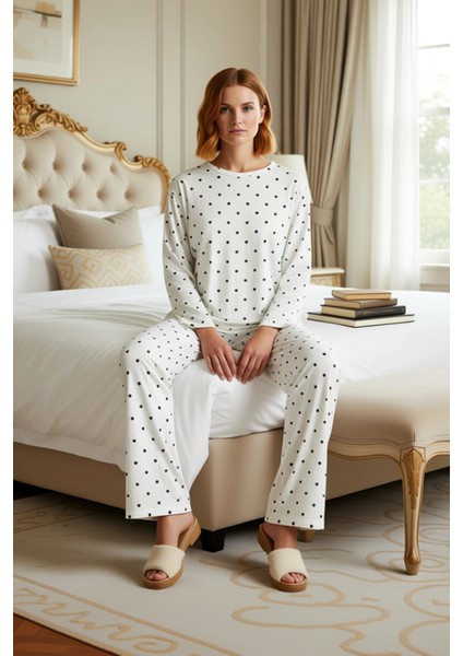 Kadın Kalp ve Puantiye Desenli Pamuklu Pijama Takımı Fonksiyonel Dayanıklı Kaliteli Modern modelleri