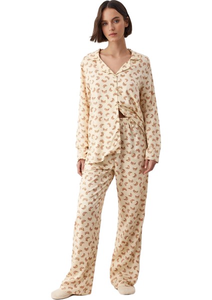 Kadın Kruvasan Desenli Viskon Pijama Takımı Uzun Kollu Gömlek ve Pantolon Fonksiyonel Spor fırsatları
