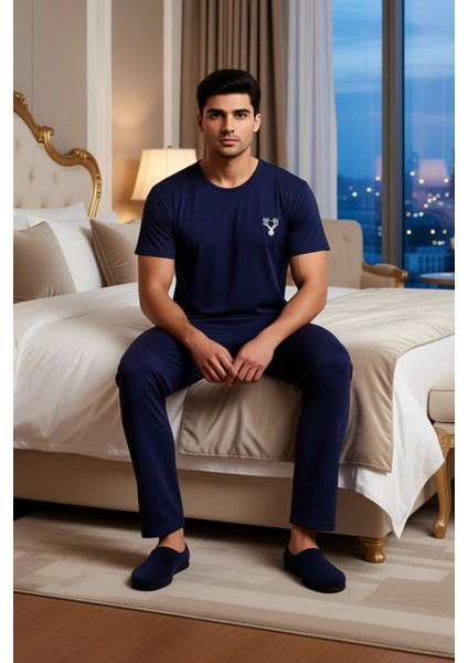 Erkek Bisiklet Yaka Kısa Kol Baskılı Pijama Takımı Fonksiyonel Dayanıklı Kaliteli Konforlu modelleri