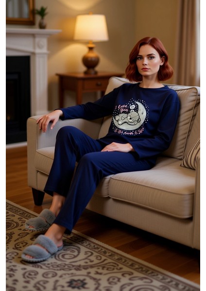 Kadın Ayıcık ve Galaksi Baskılı Pijama Takımı Fonksiyonel Dayanıklı Kaliteli Konforlu Spor