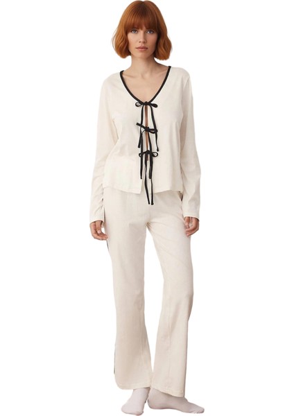 Kadın Fiyonk Detaylı Uzun Kollu Pijama Takımı Fonksiyonel Dayanıklı Kaliteli Konforlu Spor fırsatları