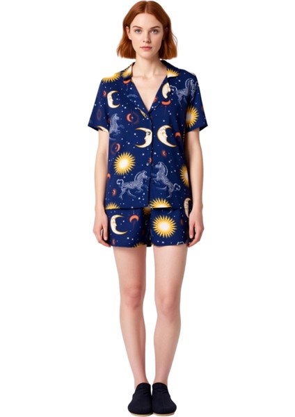 Kadın Viskon Gömlek Şort Pijama Takımı Galaksi Desenli Fonksiyonel Dayanıklı Kaliteli Spor fiyatları