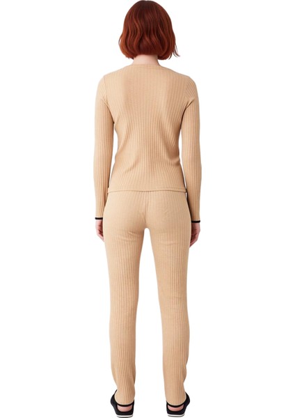 Kadın Fitilli Örme Fiyonk Detaylı Pijama Takımı Fonksiyonel Dayanıklı Kaliteli Konforlu Şık indirimleri