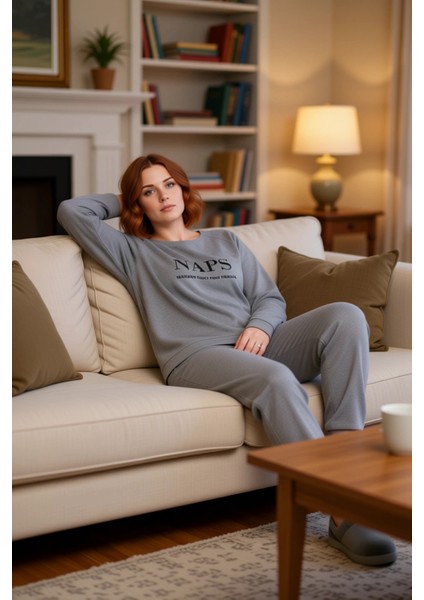 Kadın Slogan Baskılı Bisiklet Yaka Örme Eşofman Takımı Fonksiyonel Dayanıklı Kaliteli Spor