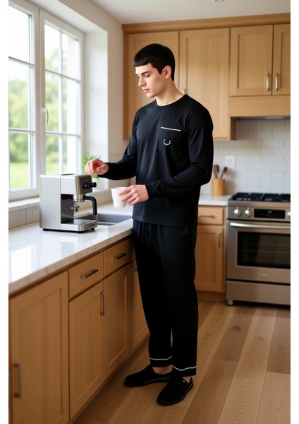 Erkek Nakışlı Bisiklet Yaka Pijama Takımı Fonksiyonel Dayanıklı Kaliteli Konforlu Estetik Şık fiyatları