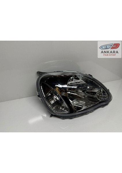 Toyota Yaris 2003 - 2005 Sağ Far Lambası (Sağ Far) fiyatları
