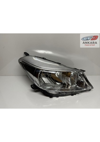 Toyota Yaris 2012 - 2014 Sağ Far Lambası (Sağ Far)