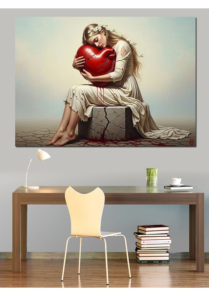 Kalbe Sarılan Kadın Görseli Dekoratif Kanvas - Mdf Ahşap Tablo modelleri