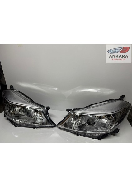 Toyota Yaris 2012 - 2014 Far Lambası Sağ-Sol Takım (Sağ-Sol Takım-2 Far) fiyatları
