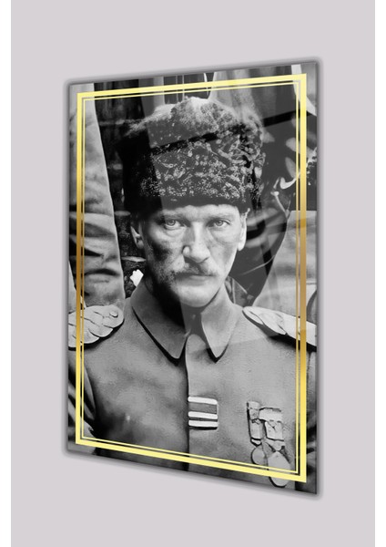 Atatürk Portre Siyah Beyaz Dikey Cam Tablo, Ev, Iş, Kurum, Ofis, Makam Odası Hediyelik Tablo