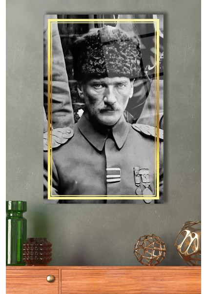 Atatürk Portre Siyah Beyaz Dikey Cam Tablo, Ev, Iş, Kurum, Ofis, Makam Odası Hediyelik Tablo fiyatları