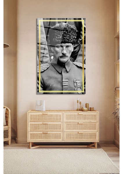 Atatürk Portre Siyah Beyaz Dikey Cam Tablo, Ev, Iş, Kurum, Ofis, Makam Odası Hediyelik Tablo fırsatları