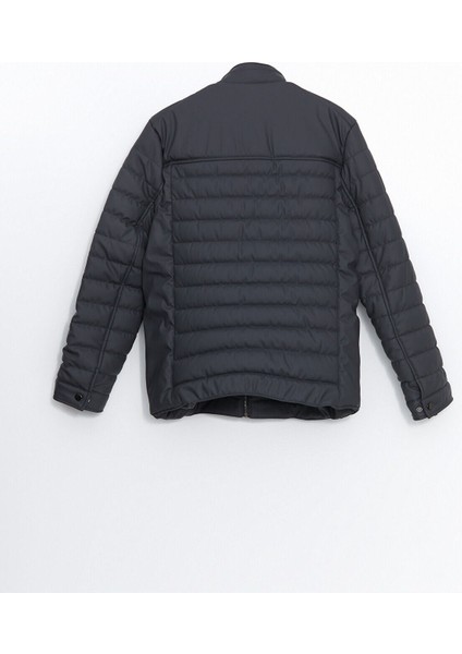 Özmarka Yeni Sezon Standart Kalıp Dik Yaka Erkek Deri Görünümlü Mont