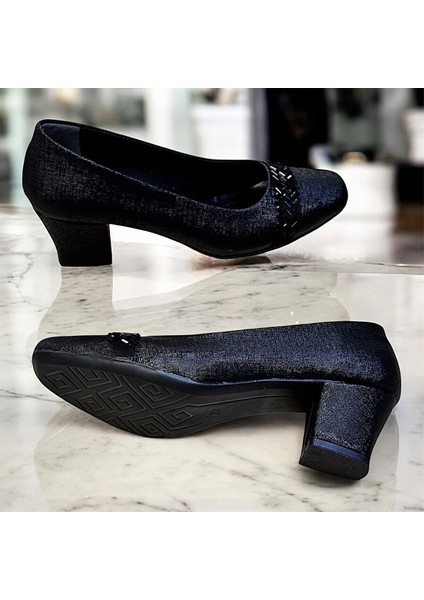 Taş Detaylı Küt Burun 5 cm Anne Model Bayan Topuklu Ayakkabı