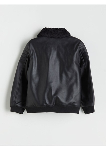 Lcw Kids Siyah Pelüş Yaka Deri Görünümlü Erkek Çocuk Mont modelleri