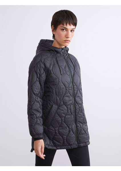 Yeni Sezon Kapüşonlu Kapitone Kadın Şişme Mont