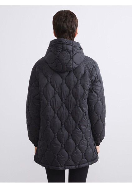 Yeni Sezon Kapüşonlu Kapitone Kadın Şişme Mont indirimleri