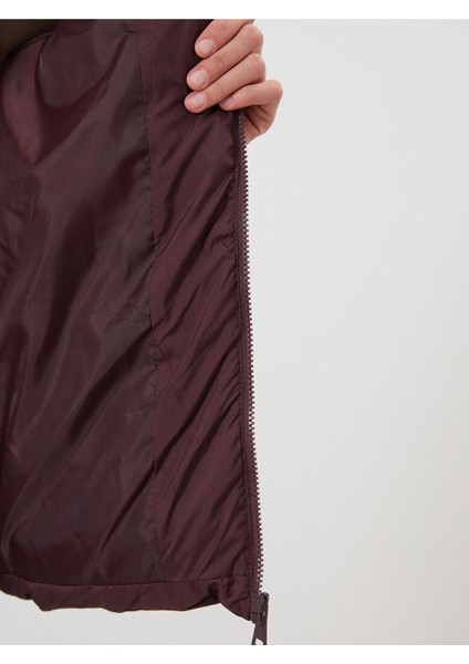 Yeni Sezon Kapüşonlu Kadın Şişme Mont modelleri