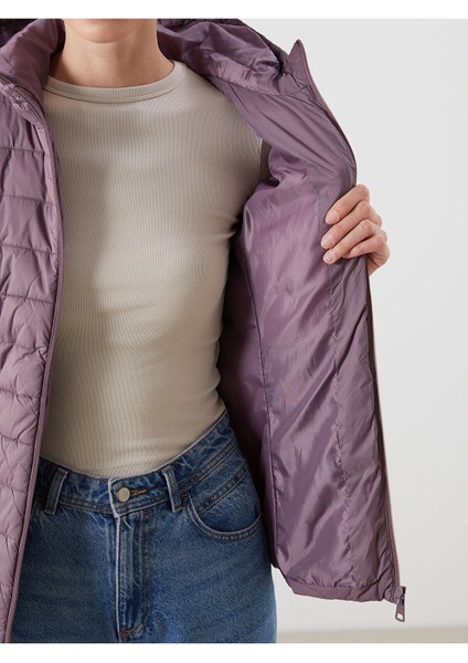 Cey Yeni Sezon Kadın Kapüşonlu Düz Şişme Mont fırsatları