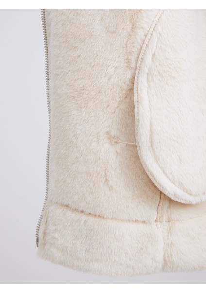 Peak Yeni Sezon Biker Yaka Kadın Deri Görünümlü Mont modelleri