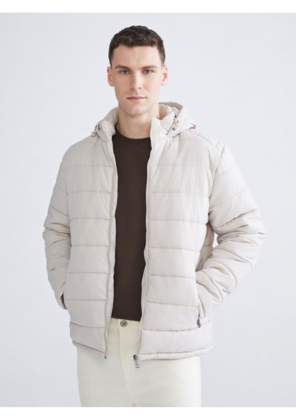 Yeni Sezon Standart Kalıp Kapüşonlu Erkek Şişme Mont