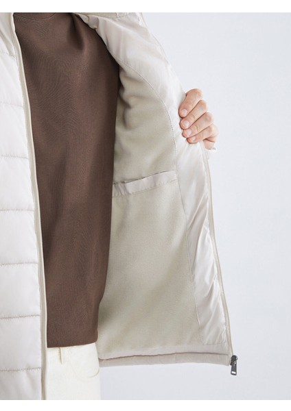 Yeni Sezon Standart Kalıp Kapüşonlu Erkek Şişme Mont fırsatları