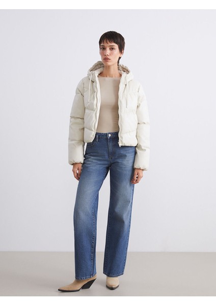 Cey Yeni Sezon Kadın Kapüşonlu Düz Şişme Mont fiyatları