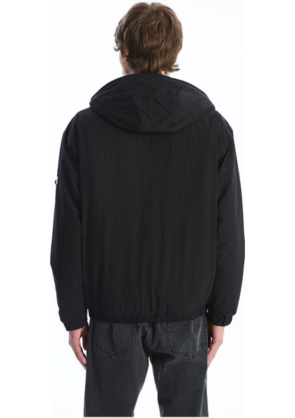 Artı Yeni Sezon Rahat Kalıp Kapüşonlu Erkek Orta Kalın Mont indirimleri