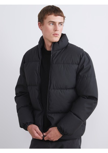 Hilfa Yeni Sezon Rahat Kalıp Dik Yaka Erkek Şişme Mont