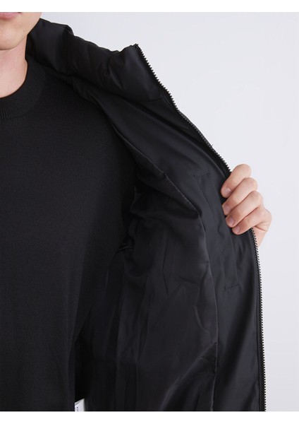 Hilfa Yeni Sezon Rahat Kalıp Dik Yaka Erkek Şişme Mont modelleri