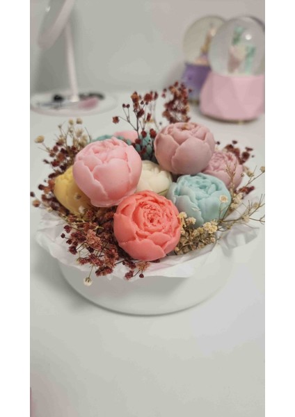 Taş Kasede Mum Çiçek Buketi modelleri