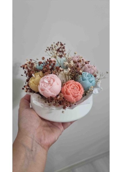 Taş Kasede Mum Çiçek Buketi fırsatları