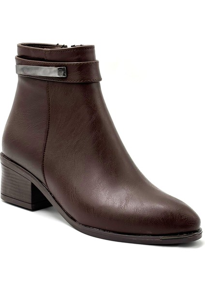 Debi Yan Toka Detaylı Kadın Bot Kahve