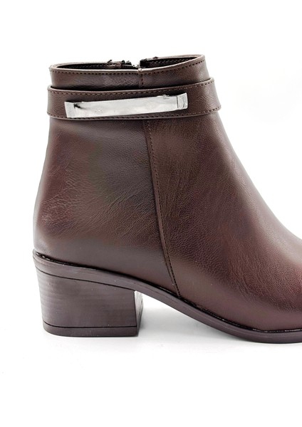 Debi Yan Toka Detaylı Kadın Bot Kahve fırsatları