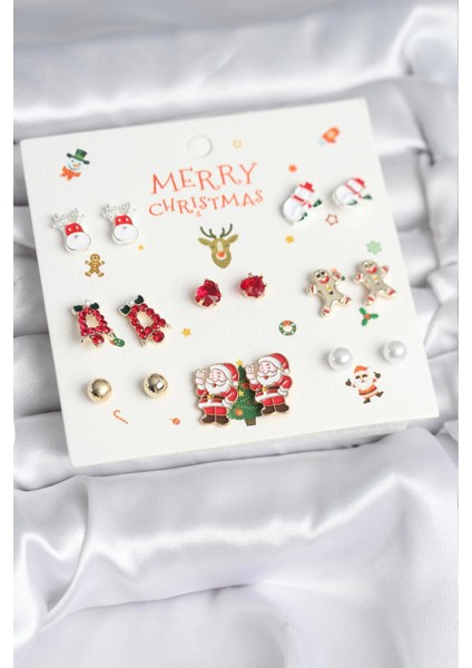 Yılbaşı Temalı Karışık Model 8 Çift Yılbaşı Temalı Kadın Küpe Seti