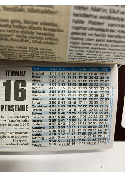 Takvim Atatürk Görselli 2026 Kartonlu Yapraklı Duvar Takvimi