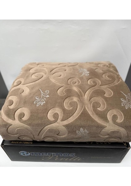 Çeyizlik Pırıltı Çift Kişilik Battaniye (Kahve Silver) fırsatları