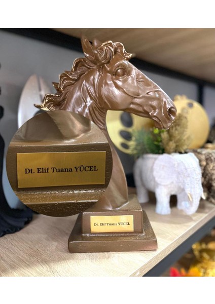Kişiye Özel Isim Veya Markanızı Yazılabilir Dekoratif At Kafası Büst Büyük Boy Heykeli Kaideli fiyatları