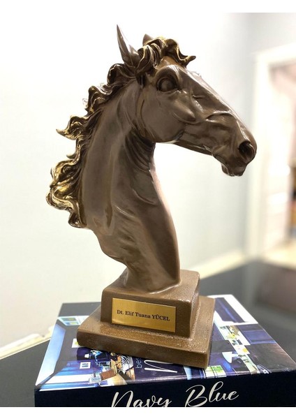 Kişiye Özel Isim Veya Markanızı Yazılabilir Dekoratif At Kafası Büst Büyük Boy Heykeli Kaideli fırsatları