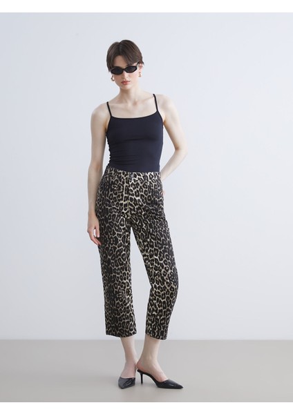 Yeni Sezon Kare Yaka Kadın Atlet fiyatları