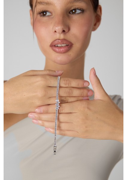 Zirkon Taşlı Mistik Model Su Yolu Kadın Bileklik – Anlamlı ve Zarif Tasarım fırsatları