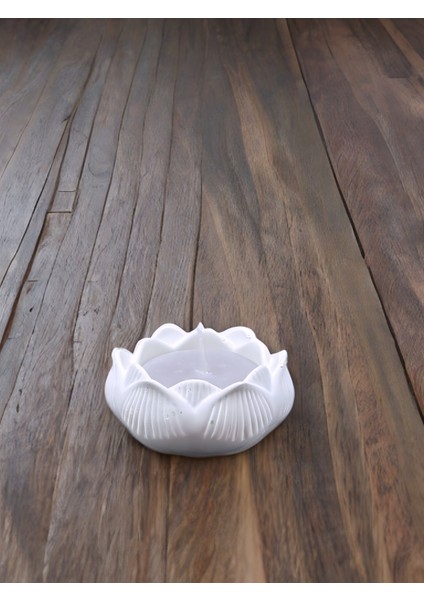 Dekoratif Lotus Çiçeği Formlu Hoş Kokulu %100 Doğal Soya Mum Zarif ve Mistik Tasarım - Ev Dekorasyonu, Medıtasyon, Yoga Alanları, Spa Atmosferi ve Özel Günler Için Şık ve Estetik Hediye Seçeneği fiyatları