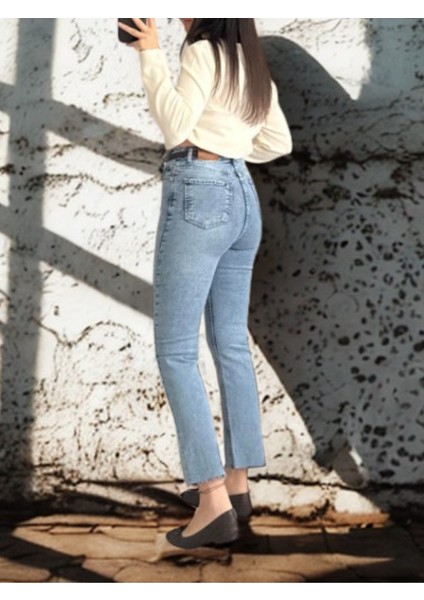 Julia Kadın Kar Mavi Mom Boy Fit Straight Jean