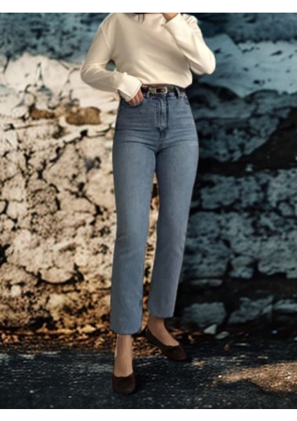 Julia Kadın Kar Mavi Mom Boy Fit Straight Jean fiyatları