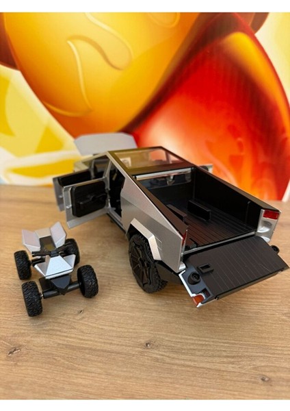 1:24 Diecast Metal Tesla Cybertruck Pickup Kamyonet Jip Atv Motorlu Sesli Işıklı Açılar Kapılar modelleri