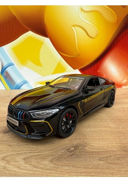 1:24 Bmw M8 Diecast Araba Kapılar Bagaj Kaput Açılır Sesli ve Işıklı Bmw M8 Diecast Model Araba Bmw