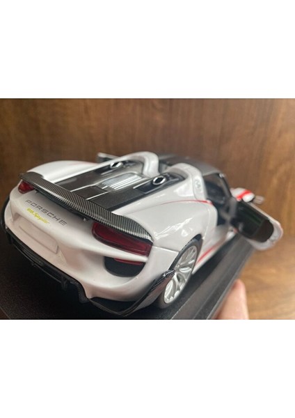 Porsche 918 Weissach Diecast Araba 1:24 Porsche 918 Yarış Arabası Porsche Weissach Diecast Araba indirimleri