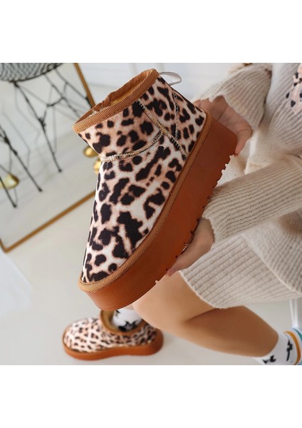 Linne Leopar Süet Bot fırsatları